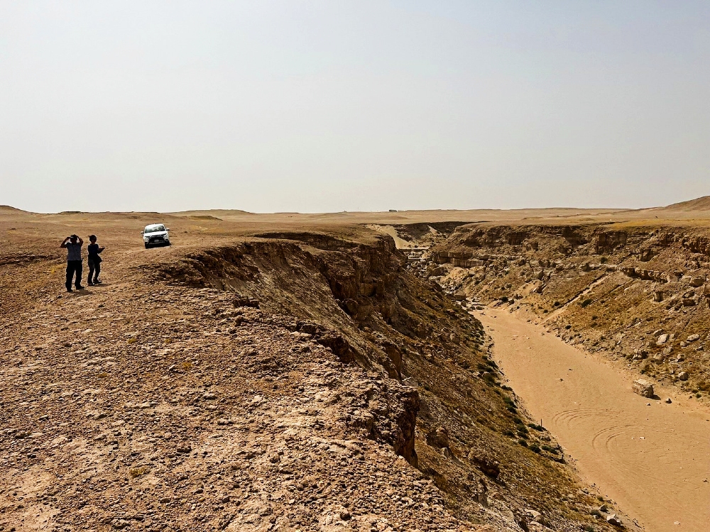Kuwait Half Day City & Desert Licensed Tour Guide Pickup&Dropoff - Image - 1607